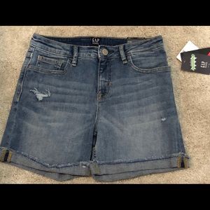 NWT New Gap Girls Denim distressed jean shorts 14